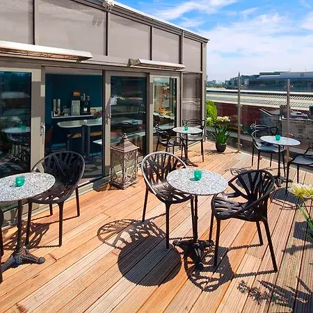 Hotel The Address Connolly Bray